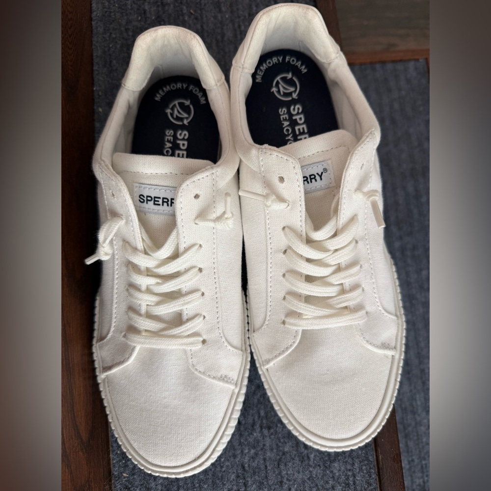 Sperry Women’s White Canvas Sneakers